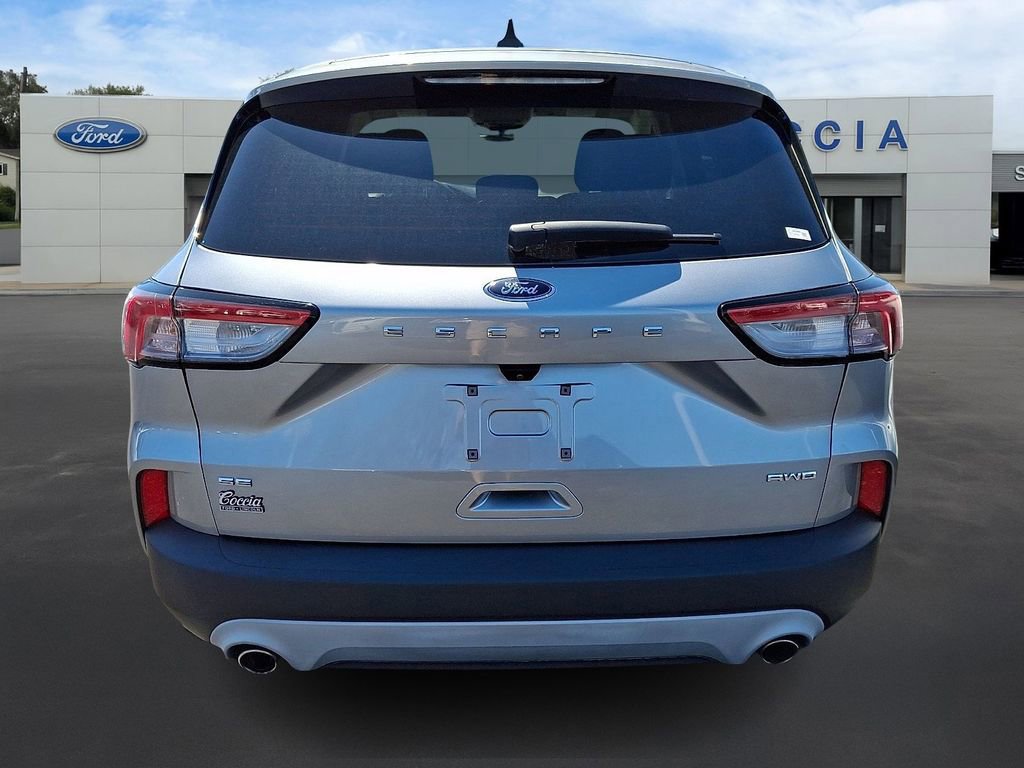 Certified 2022 Ford Escape SE AWD/4WD image 4