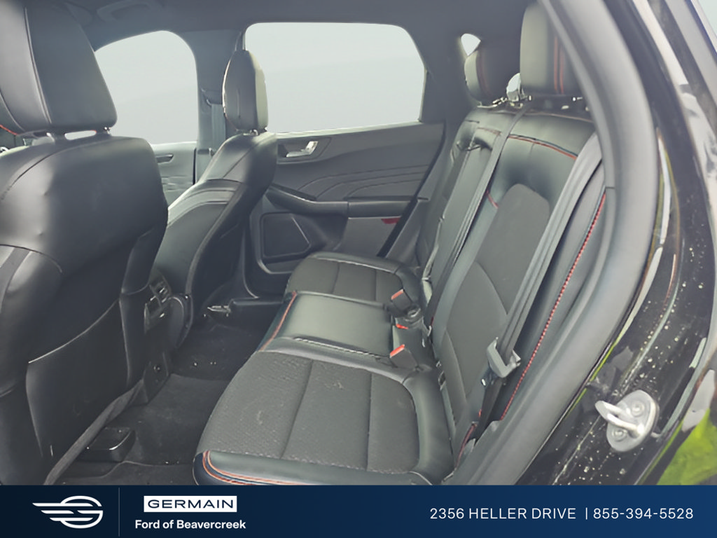 Certified 2025 Ford Escape ST-Line AWD/4WD image 13
