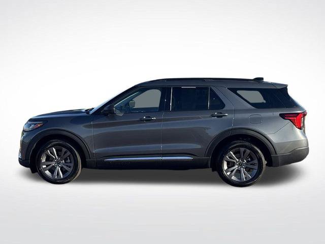 Certified 2025 Ford Explorer Active w/ Active Comfort Package AWD/4WD image 38