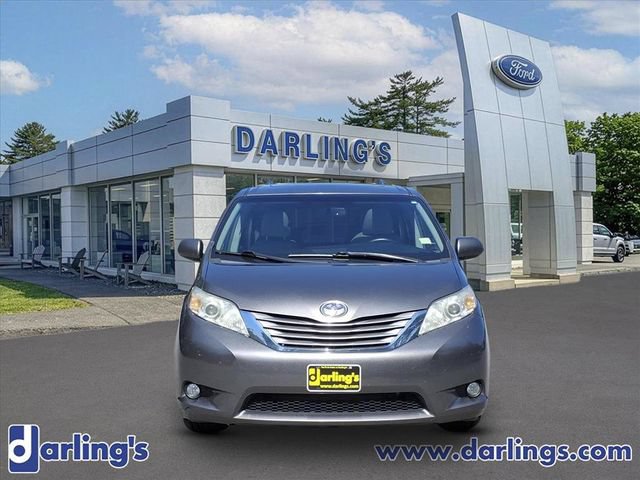 Used 2017 Toyota Sienna XLE w/ XLE Navigation Package AWD/4WD video 2