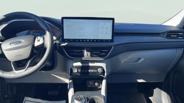 Certified 2025 Ford Escape Platinum image 10