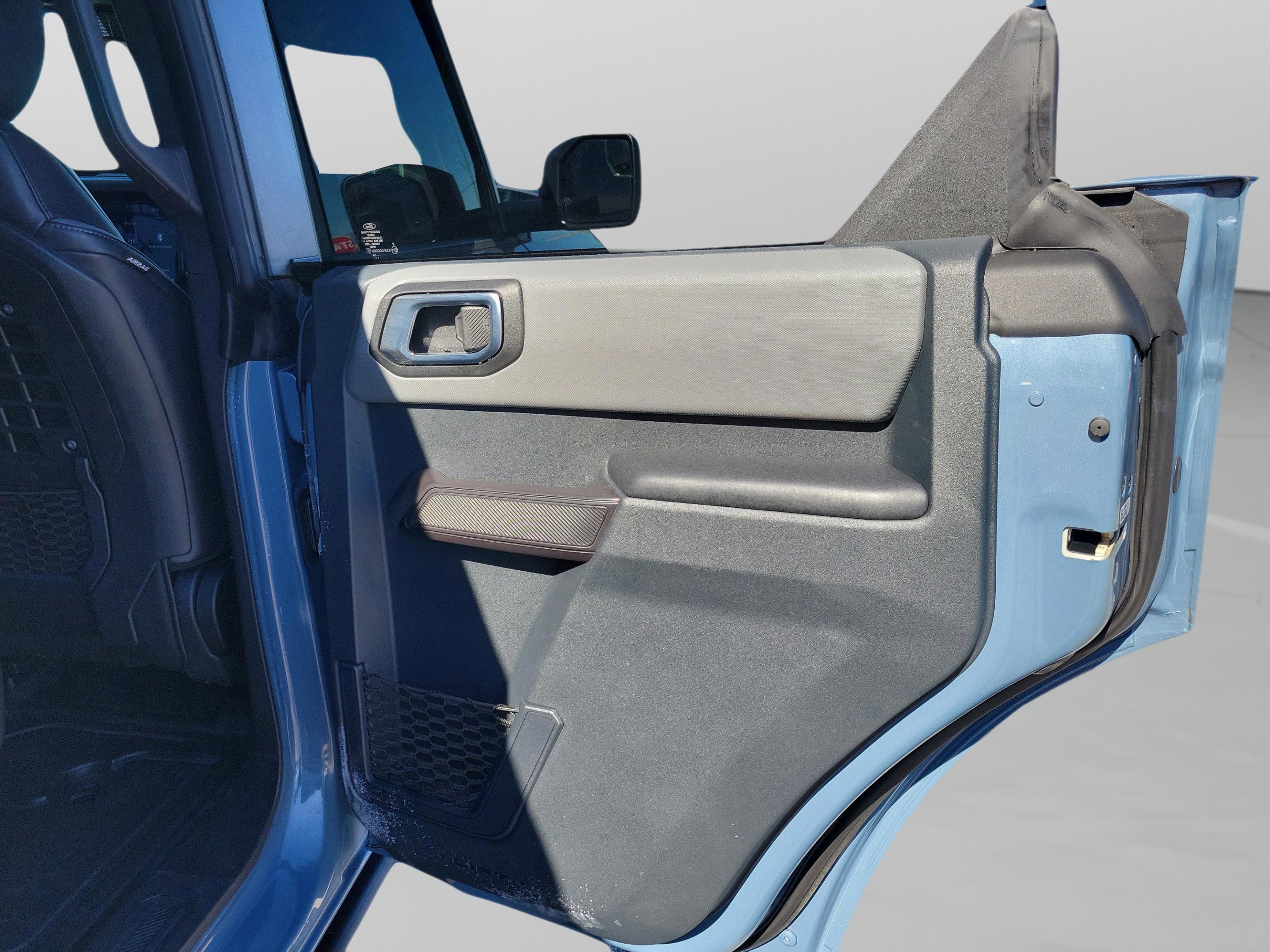 Certified 2024 Ford Bronco Black Diamond image 29