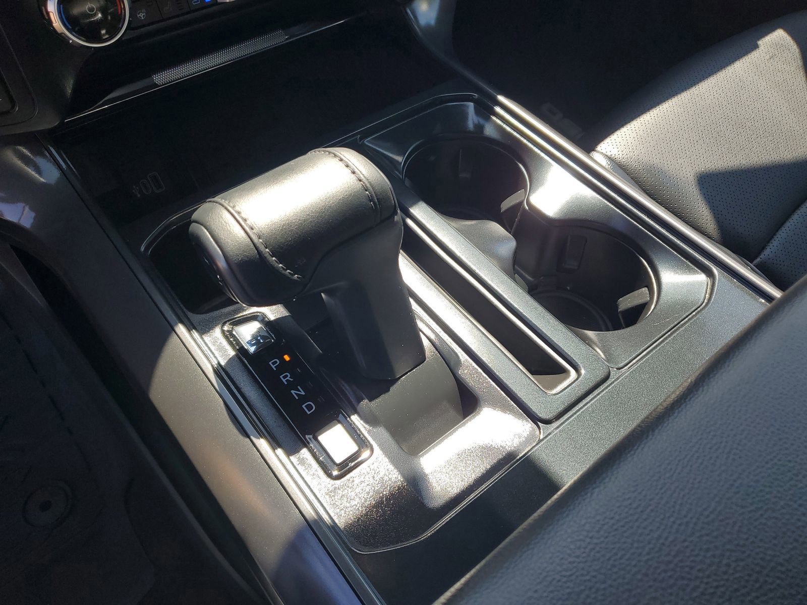 Certified 2025 Ford F150 Lariat w/ Equipment Group 501A Mid AWD/4WD image 30