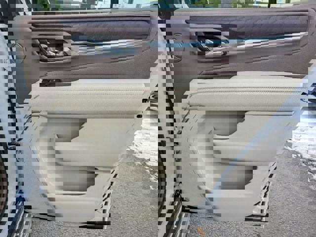 Used 2021 GMC Yukon Denali image 29