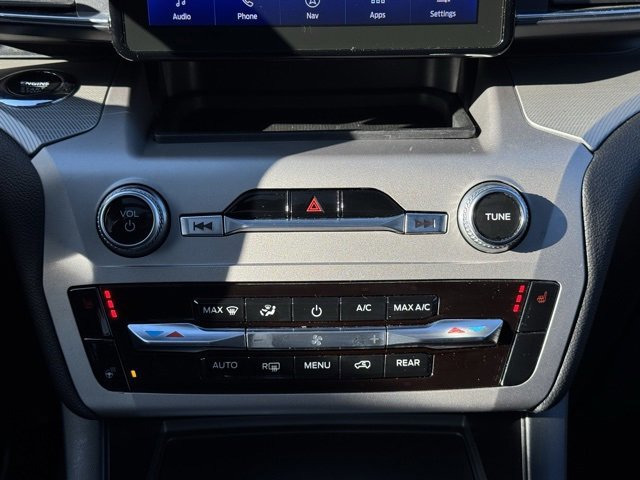 Certified 2023 Ford Explorer XLT w/ Equipment Group 202A image 19