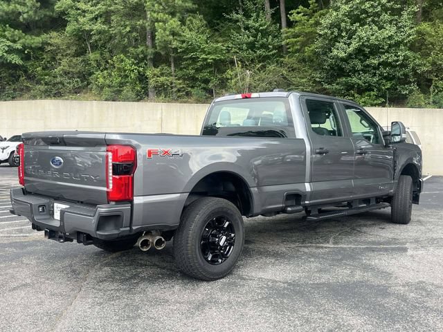 Certified 2025 Ford F250 XL w/ STX Appearance Package AWD/4WD image 3