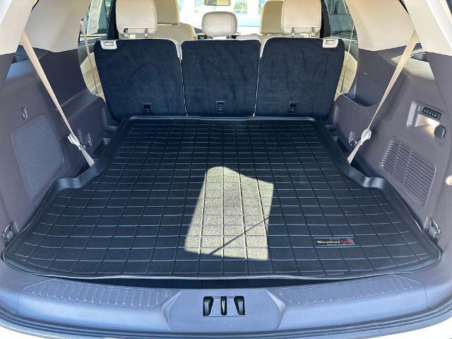 Certified 2022 Ford Explorer Platinum w/ Equipment Group 601A AWD/4WD image 6