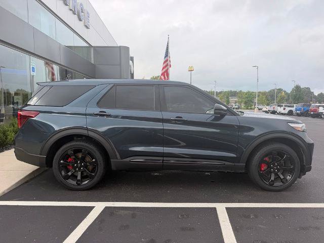 Certified 2022 Ford Explorer ST w/ Equipment Group 401A AWD/4WD image 4