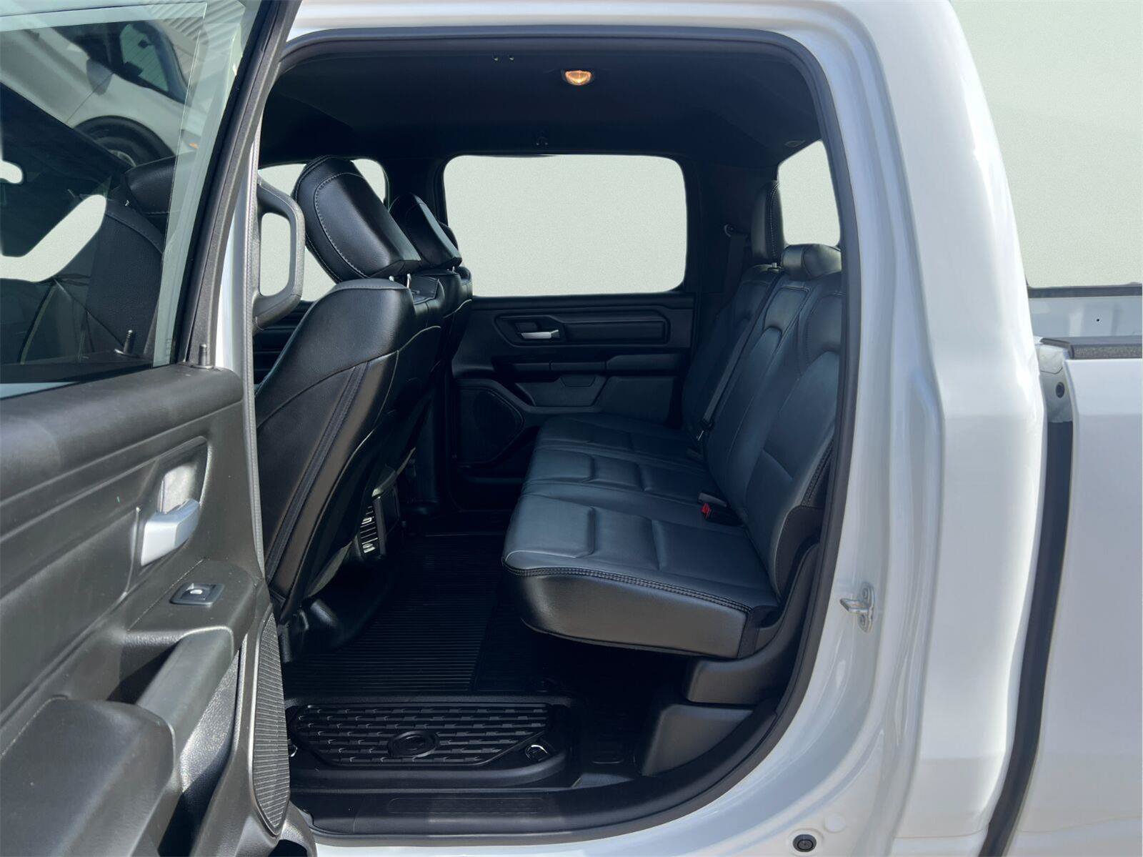 Used 2024 RAM 1500 Tradesman AWD/4WD image 16