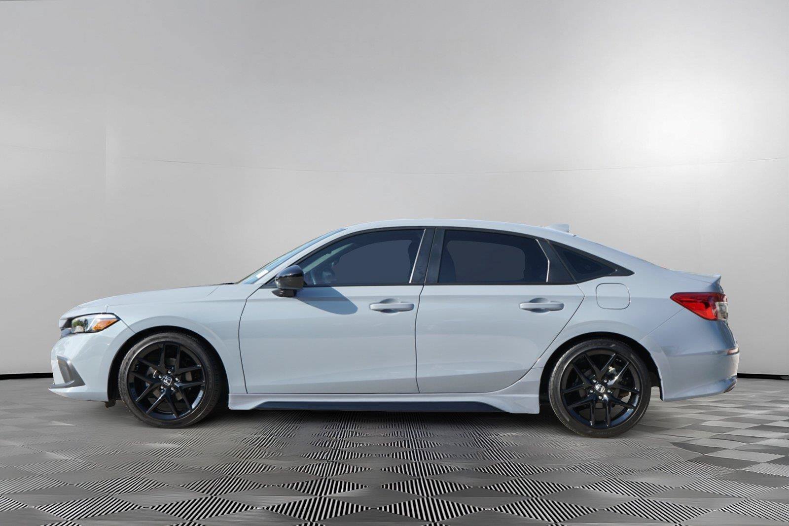 Used 2024 Honda Civic Sport image 7