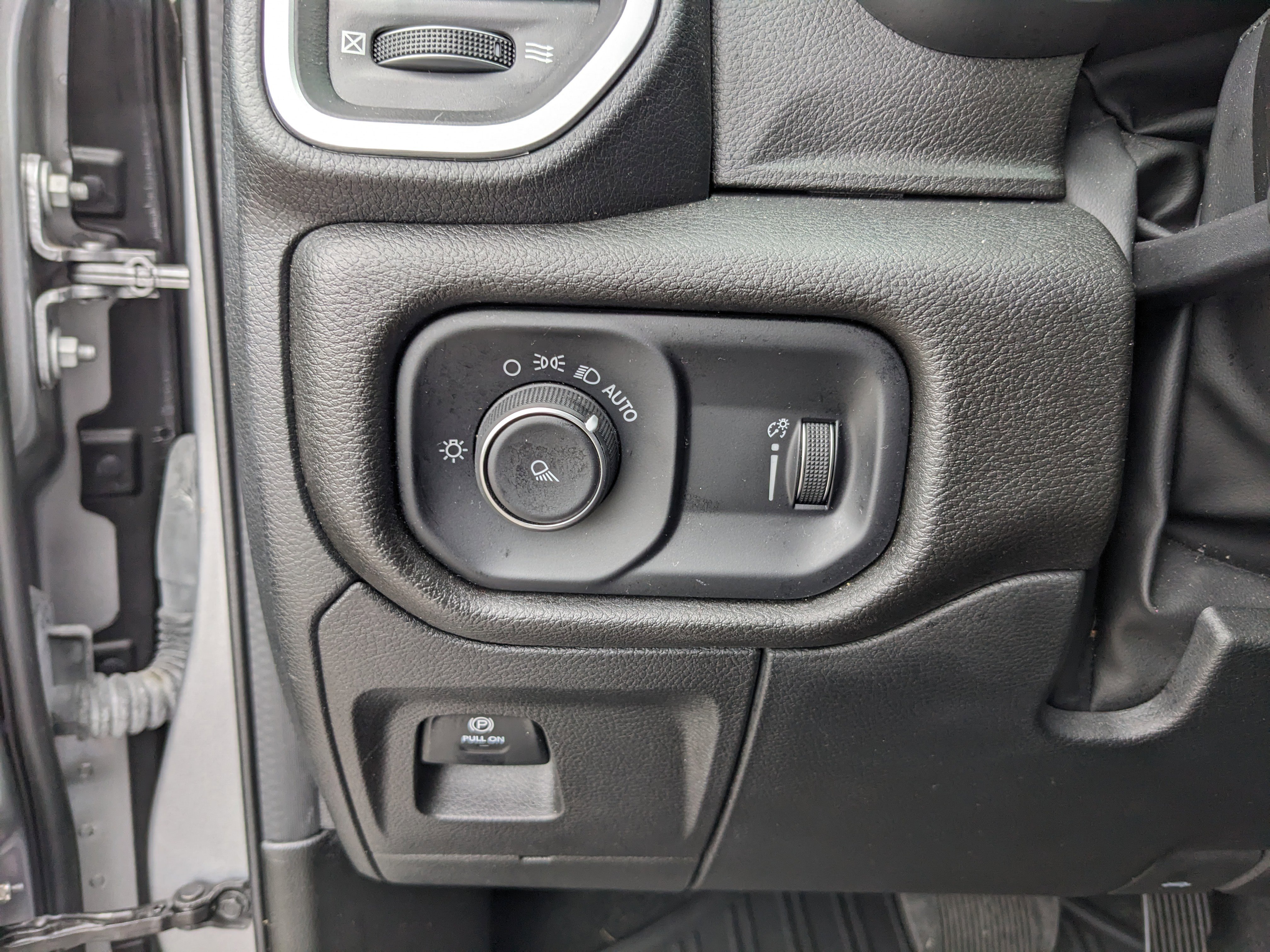 Used 2023 RAM 1500 Big Horn image 25