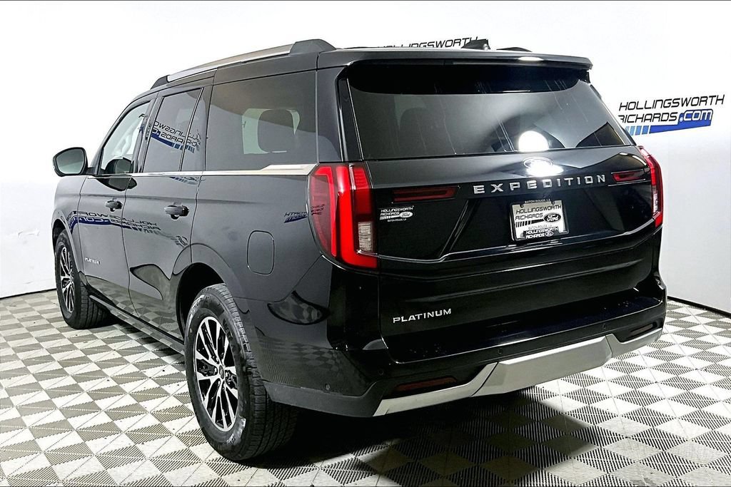Certified 2025 Ford Expedition Platinum AWD/4WD image 8