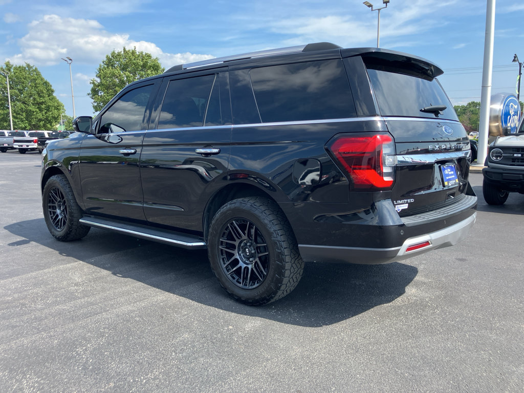 Certified 2022 Ford Expedition Limited RWD image 4