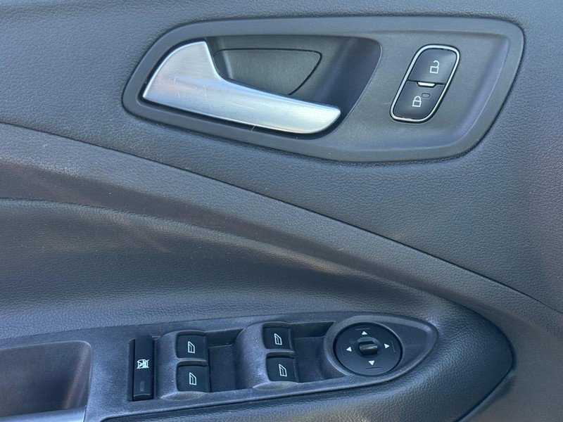 Certified 2018 Ford Escape SE w/ SE Sync 3 Package image 25