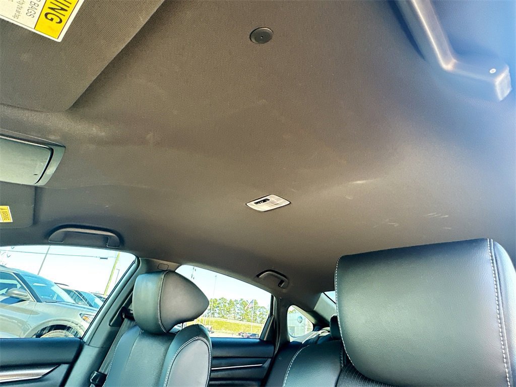 Used 2022 Honda Accord Sport image 12