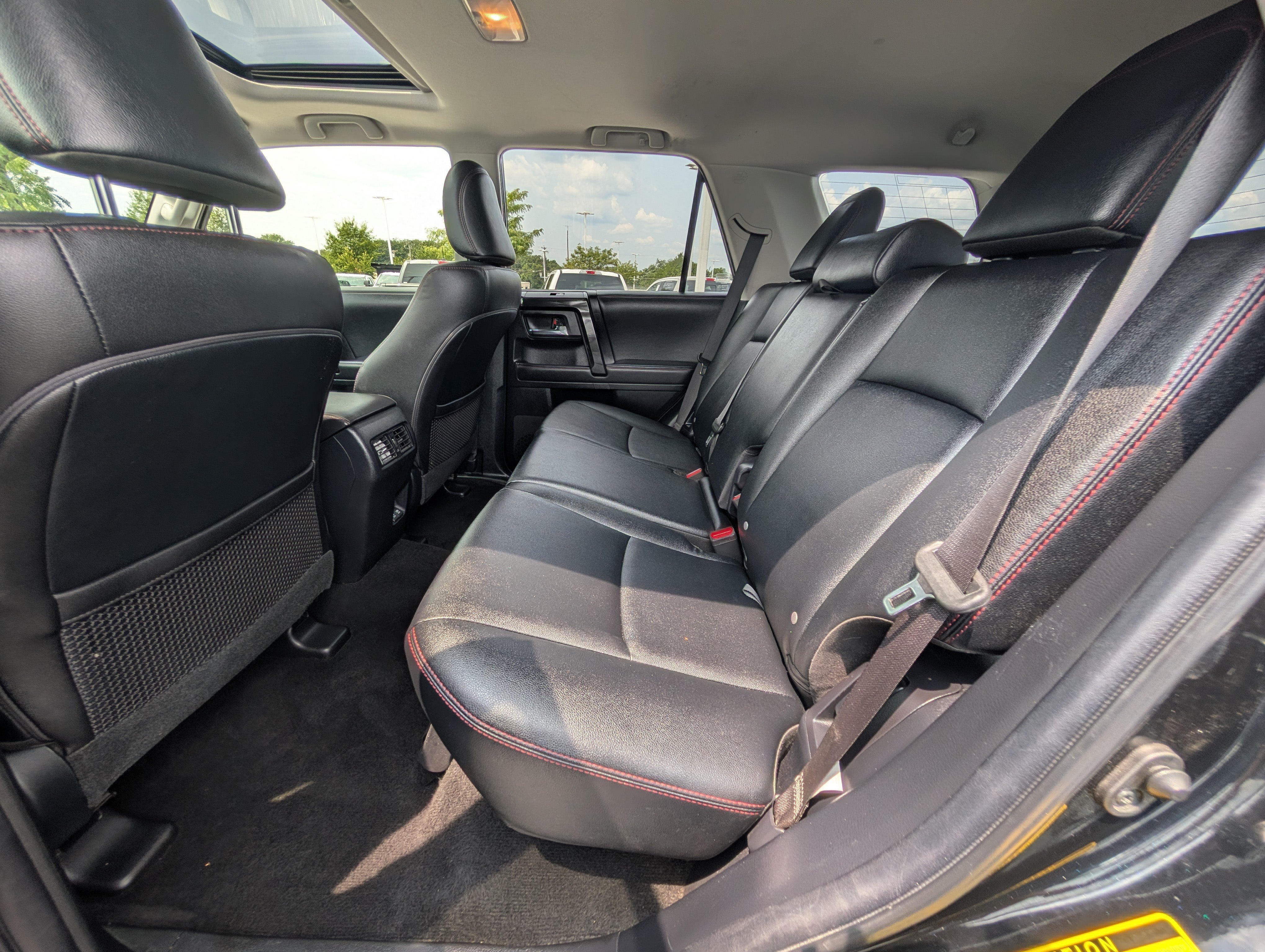 Used 2022 Toyota 4Runner TRD Off-Road Premium w/ TRD Black Wheel Package (TMS) AWD/4WD image 13