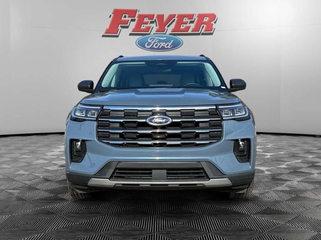 Certified 2025 Ford Explorer Active w/ Active Comfort Package image 8