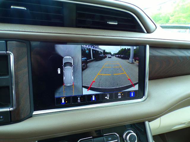 Used 2023 GMC Yukon Denali w/ LPO, Floor Liner Package AWD/4WD image 24