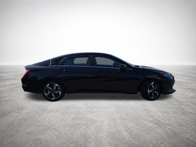 Used 2023 Hyundai Elantra Limited FWD image 9