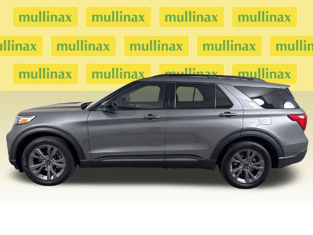 Certified 2023 Ford Explorer XLT w/ Equipment Group 202A RWD image 8