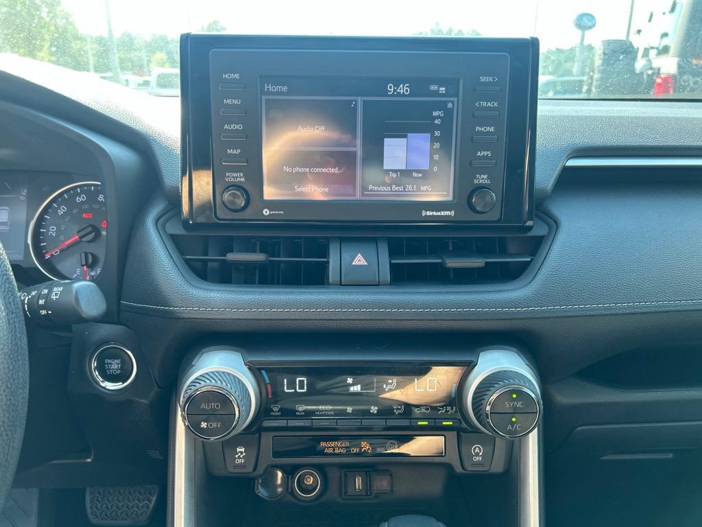 Used 2021 Toyota RAV4 XLE w/ Convenience Package FWD image 22