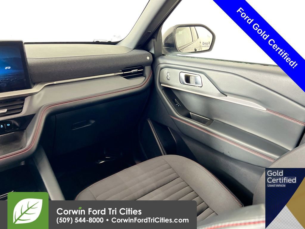 Certified 2025 Ford Explorer ST-Line image 26