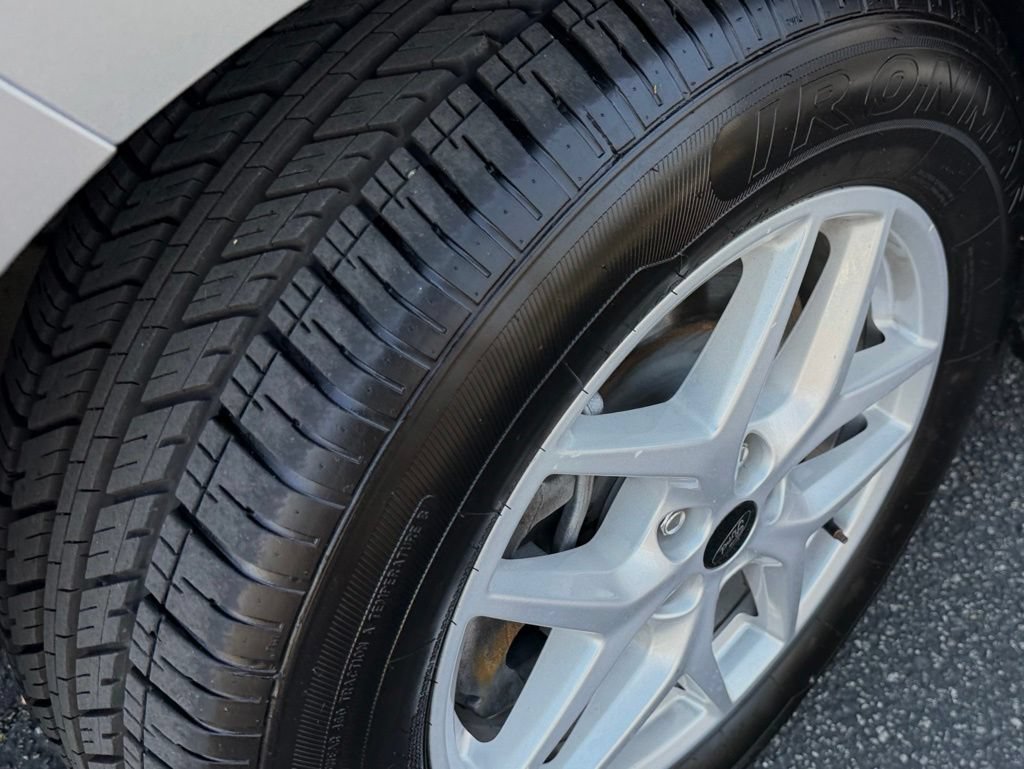 Certified 2024 Ford Edge SEL AWD/4WD image 13