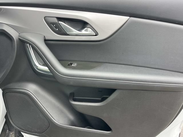 Used 2024 Chevrolet Blazer LT FWD image 24