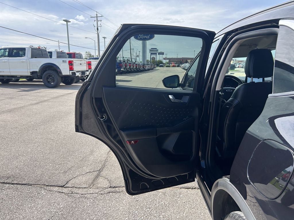 Certified 2020 Ford Escape SEL AWD/4WD image 15