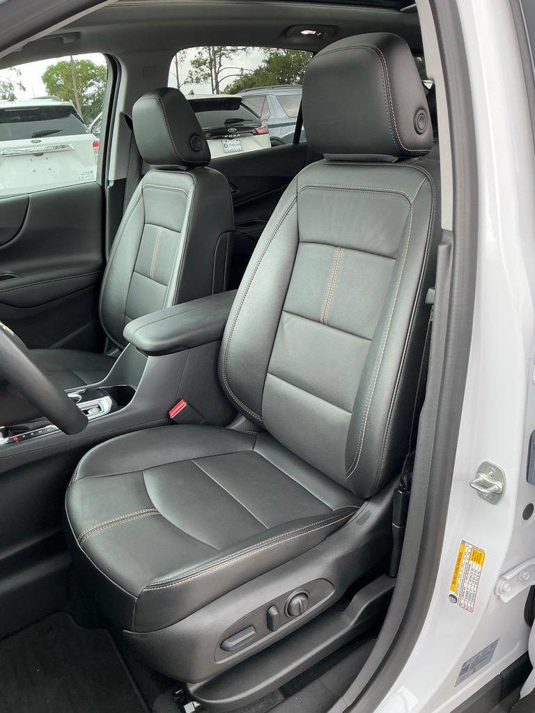 Used 2024 Chevrolet Equinox Premier FWD image 28