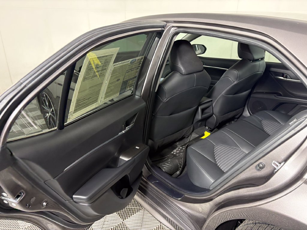 Used 2024 Toyota Camry SE FWD image 27