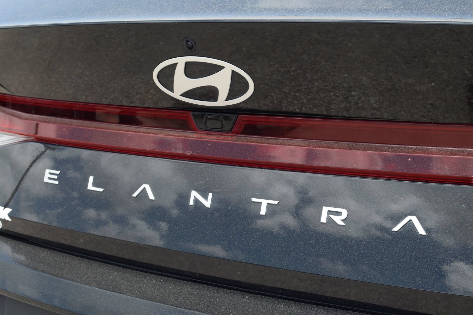 Used 2024 Hyundai Elantra SEL FWD image 19