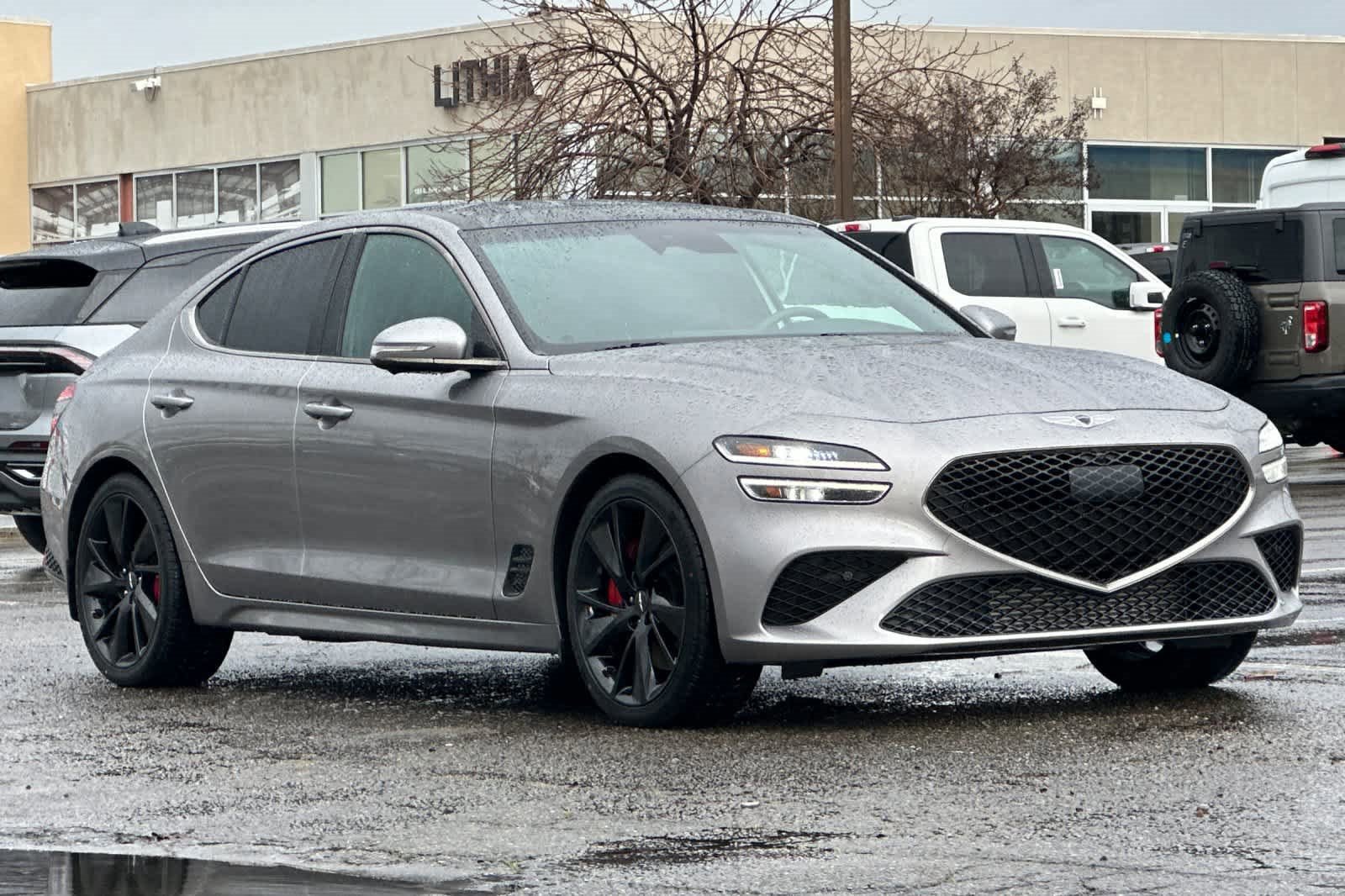 Used 2023 Genesis G70 3.3T w/ Sport Prestige Package image 7
