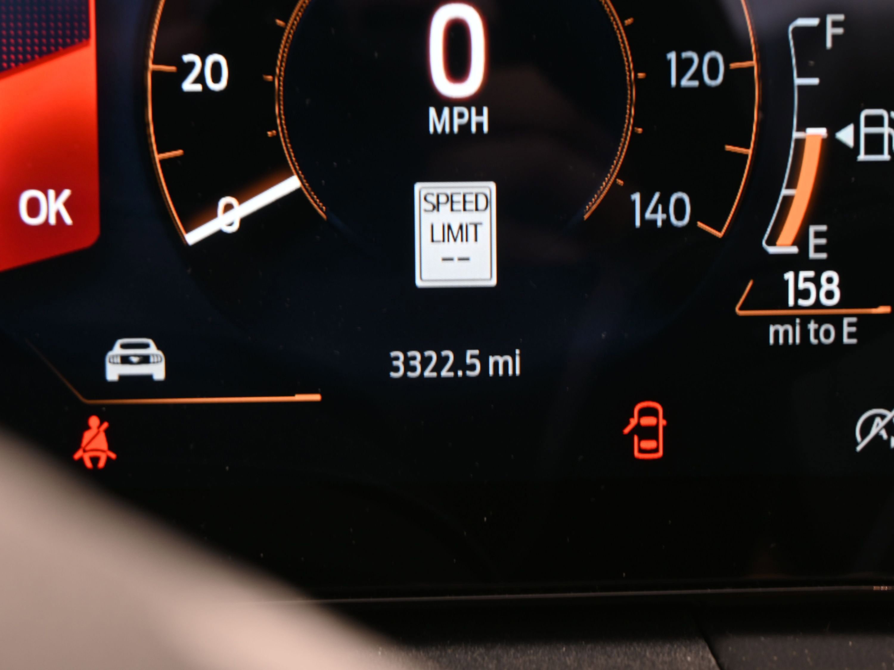 Certified 2025 Ford Mustang Premium image 32