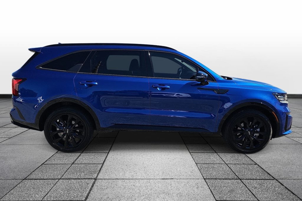 Used 2023 Kia Sorento SX FWD image 4