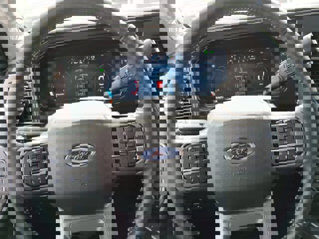 Certified 2024 Ford F250 Lariat w/ Lariat Ultimate Package image 11