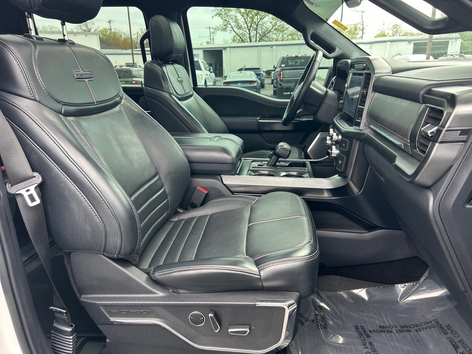 Certified 2022 Ford F150 Platinum w/ Equipment Group 701A High image 18