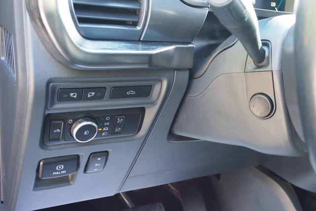 Certified 2023 Ford F150 Lariat w/ Equipment Group 502A High image 21