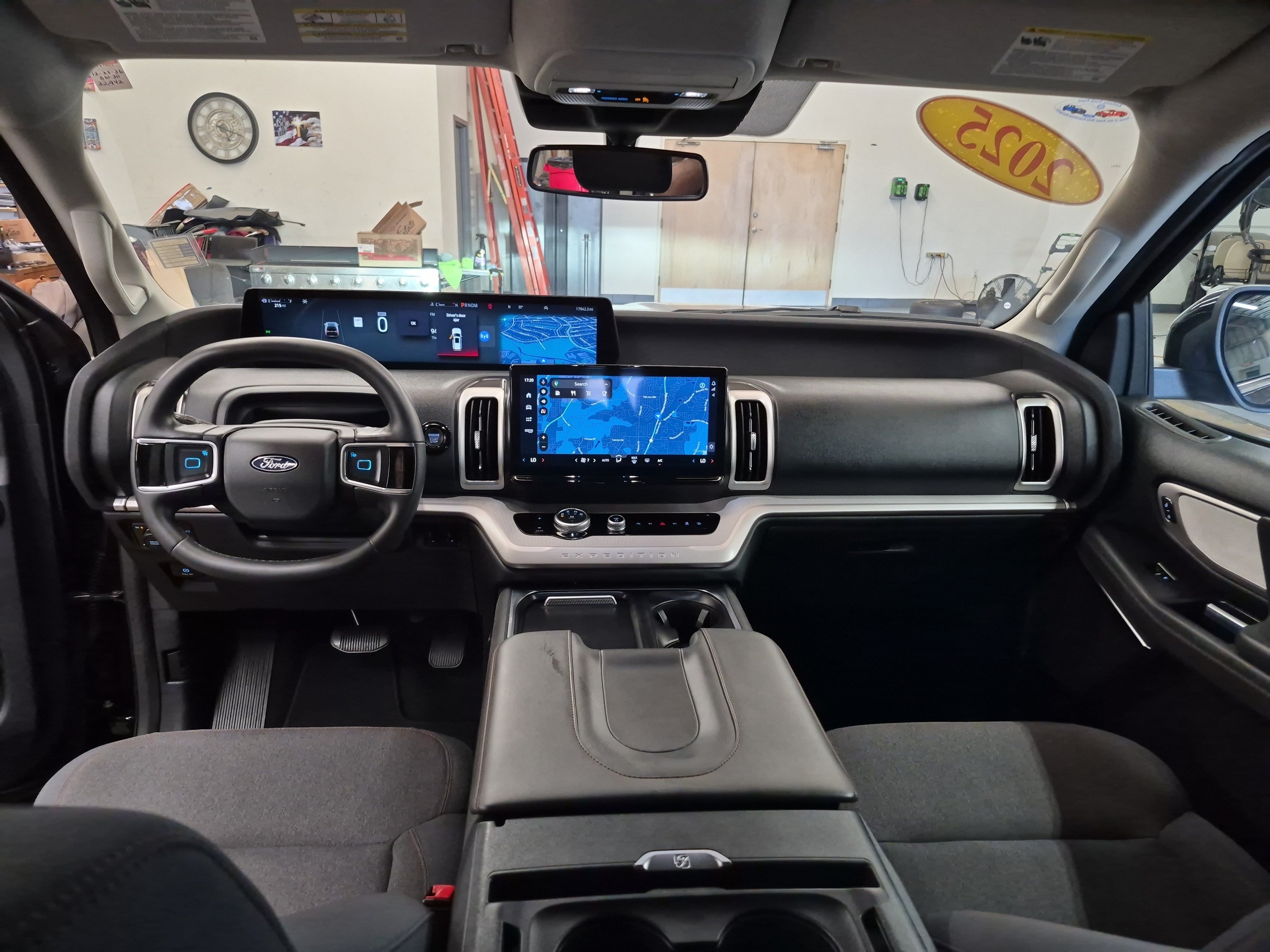 Certified 2025 Ford Expedition Max Active AWD/4WD image 23