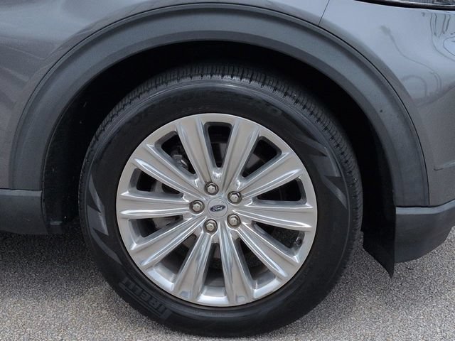 Certified 2022 Ford Explorer Limited w/ Limited Technology Package RWD image 11