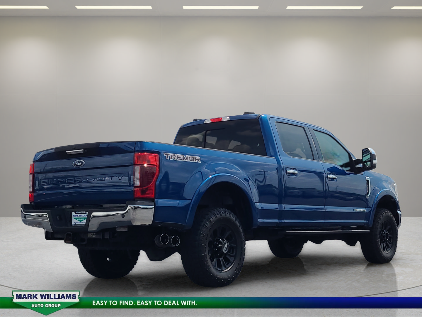 Certified 2022 Ford F250 Lariat w/ Tremor Off-Road Package AWD/4WD image 4