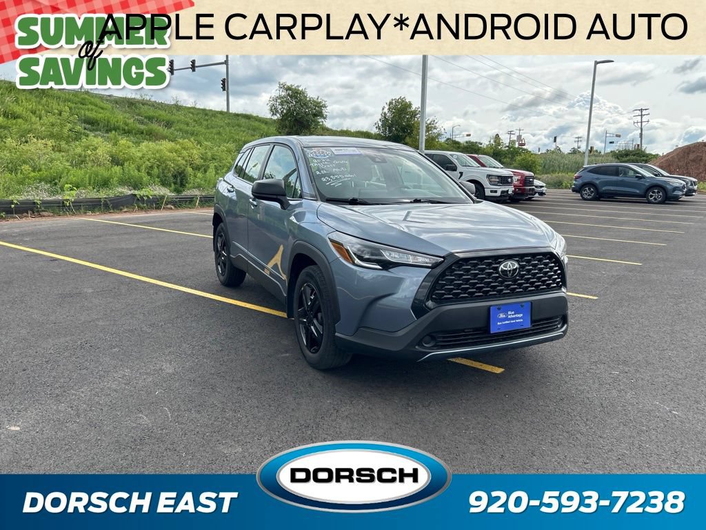 Used 2022 Toyota Corolla Cross L AWD/4WD image 4