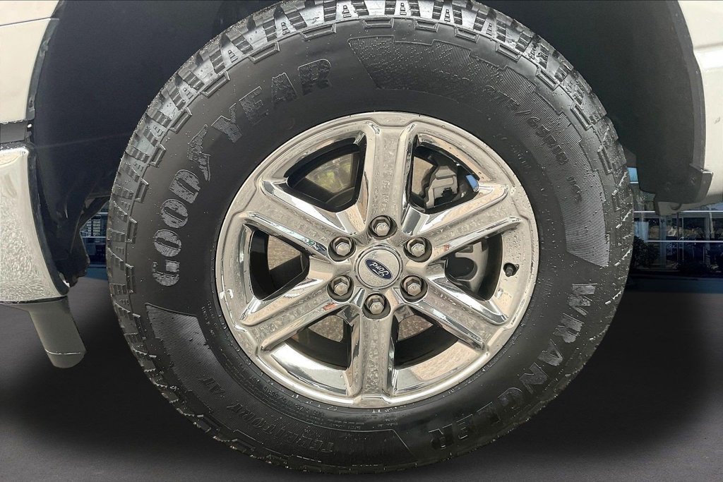 Certified 2025 Ford F150 XLT w/ Equipment Group 301A Standard AWD/4WD image 35