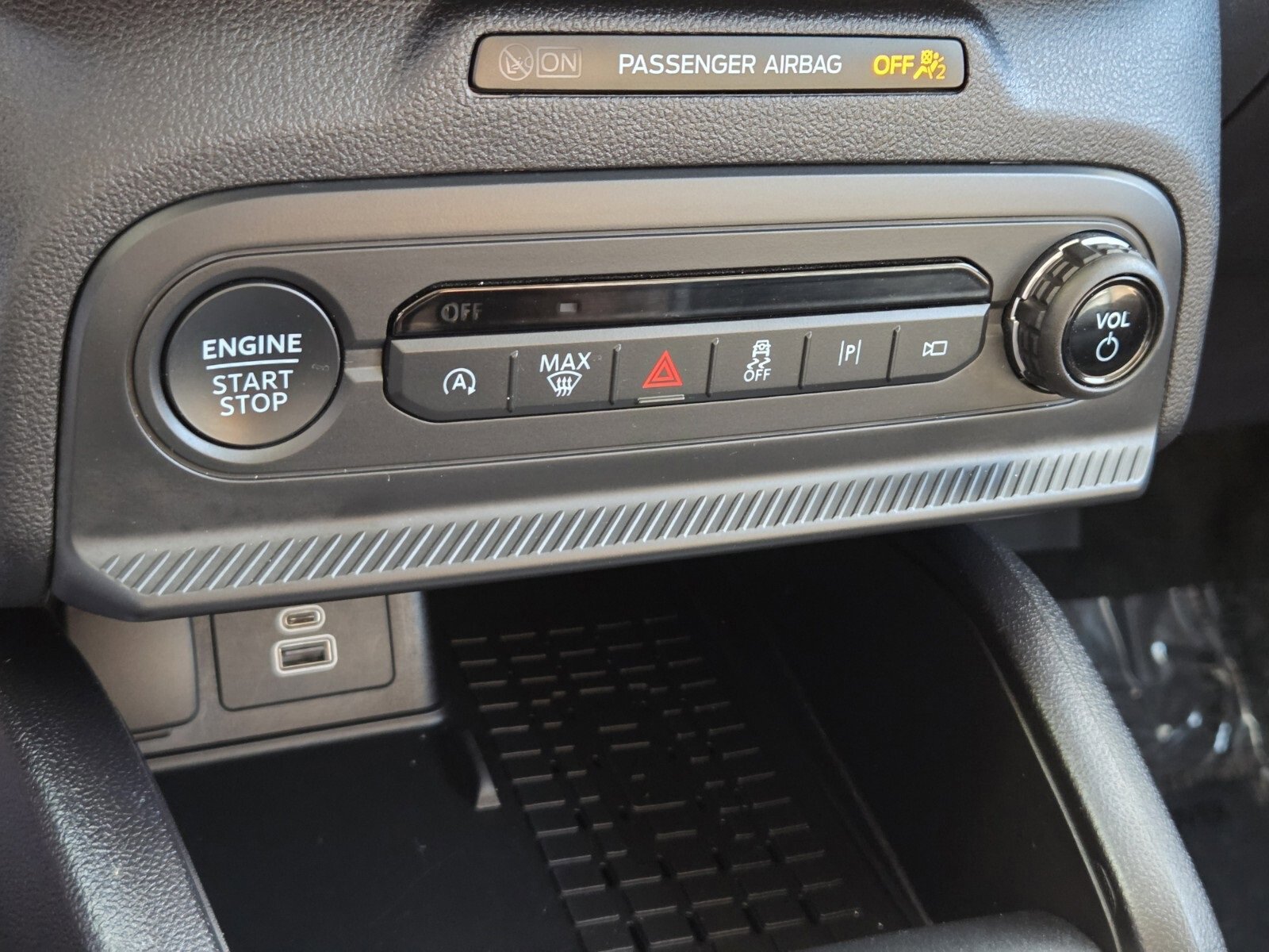 Certified 2025 Ford Bronco Sport Outer Banks w/ Outer Banks Tech Package+ image 22