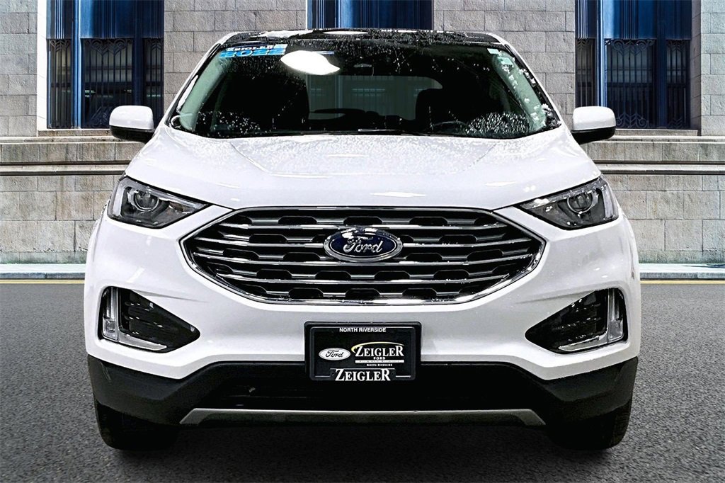 Certified 2022 Ford Edge SEL w/ Convenience Package image 3