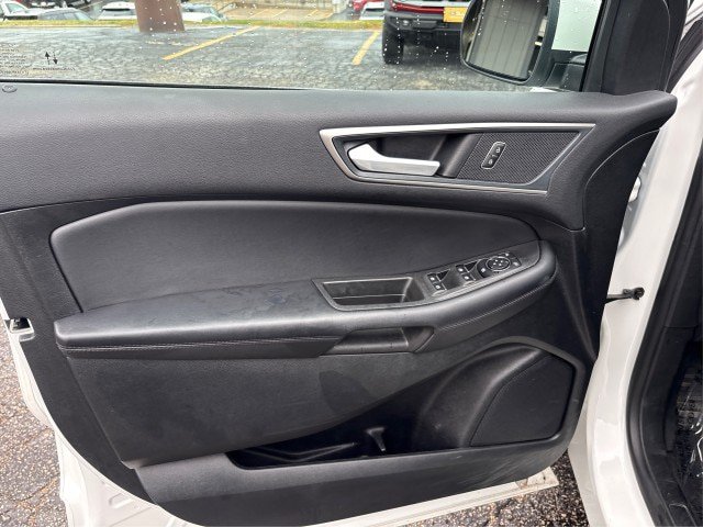 Certified 2024 Ford Edge SEL w/ Convenience Package AWD/4WD image 18