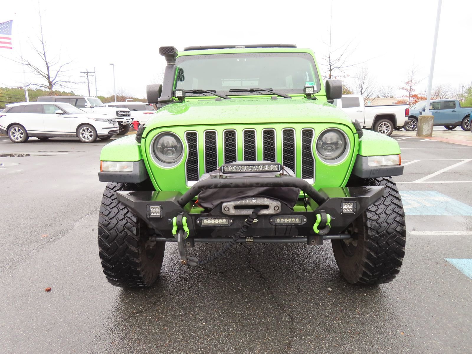 Used 2019 Jeep Wrangler Unlimited Sahara image 10