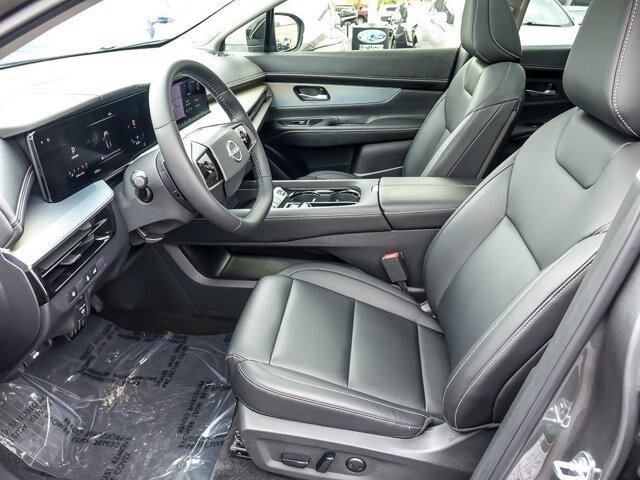 Used 2025 Nissan Murano SL AWD/4WD image 13