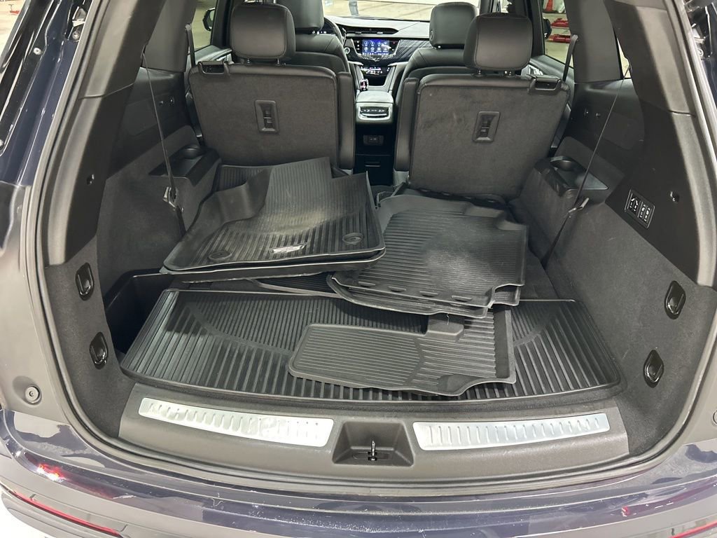 Used 2024 Cadillac XT6 Premium Luxury w/ Technology Package image 31