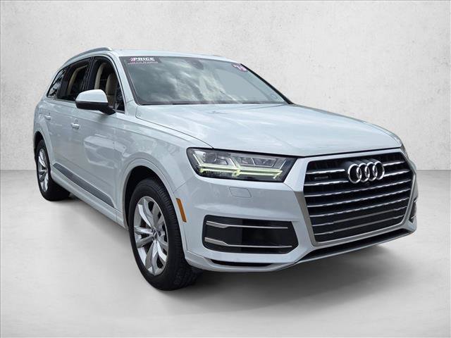 Used 2019 Audi Q7 3.0T Premium Plus AWD/4WD image 3